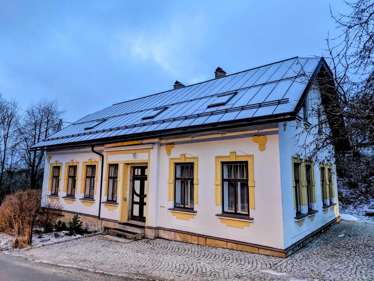 Chalupa kde bejval krám ★ sauna ★ kulečník ★ pinec Vysoké nad Jizerou Exterior foto